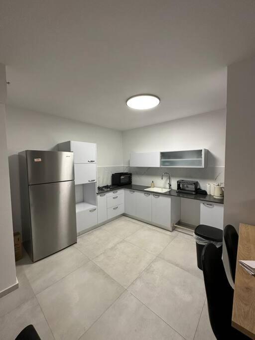 Elegant 3 Bedroom Ocean View Condo In Kiryat Yam Qiryat Yam Zewnętrze zdjęcie