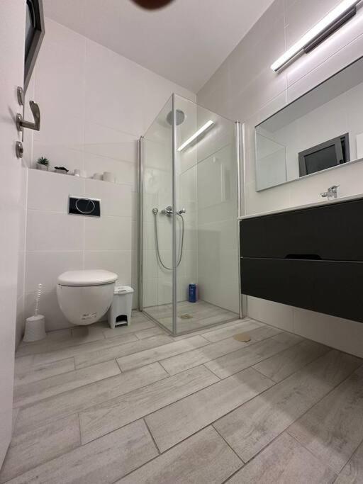 Elegant 3 Bedroom Ocean View Condo In Kiryat Yam Qiryat Yam Zewnętrze zdjęcie